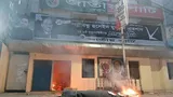 কাকরাইলে জাতীয় পার্টির কেন্দ্রীয় কার্যালয়ে ভাঙচুর ও অগ্নিসংযোগ
