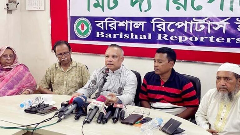 বিএনপি অর্থনীতি ট্রিলিয়ন ডলারে উন্নীত করতে কাজ করছে: ড. জিয়াউদ্দিন হায়দার স্বপন