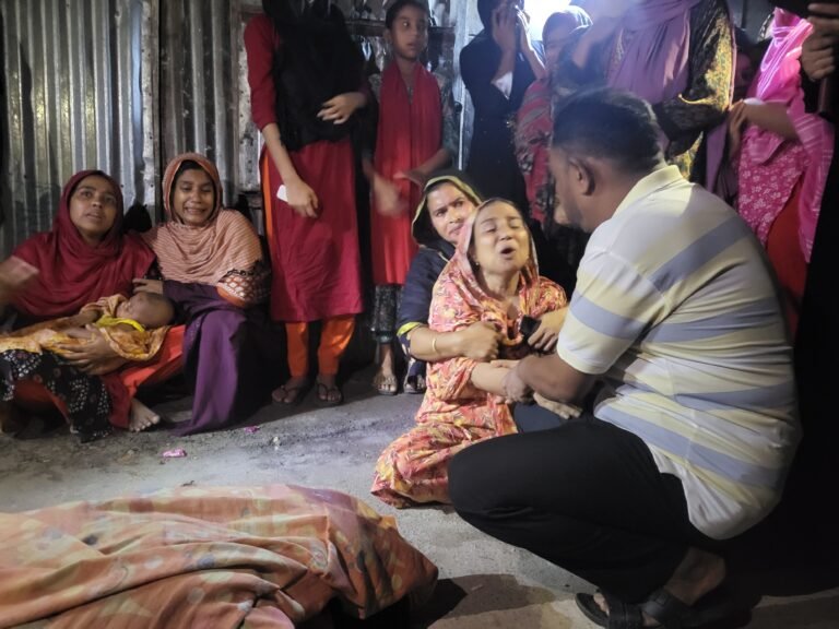 ডিবি এড়াতে লোহালিয়া নদীতে ঝাঁপ, প্রাণ গেল তুহিনের