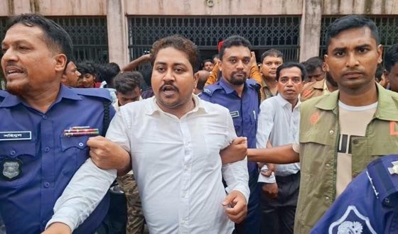 বরগুনায় বিএনপি কার্যালয় ভাঙচুর-অগ্নিসংযোগ মামলায় ১২ আইনজীবীর জামিন নামঞ্জুর