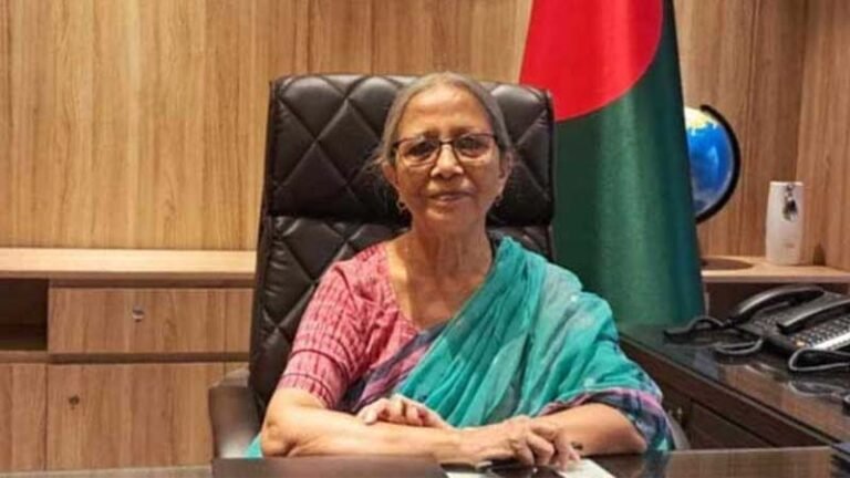 টাঙ্গুয়ার হাওরে অবৈধ মাছ ধরায় ৫ জন আটক