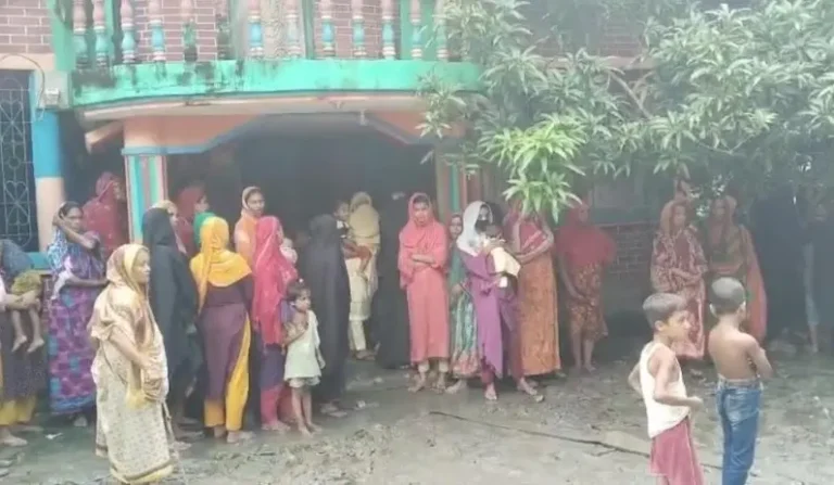 ভোলায় বৃদ্ধা খুন, অচেতন অবস্থায় স্বামী-গৃহবধূ উদ্ধার