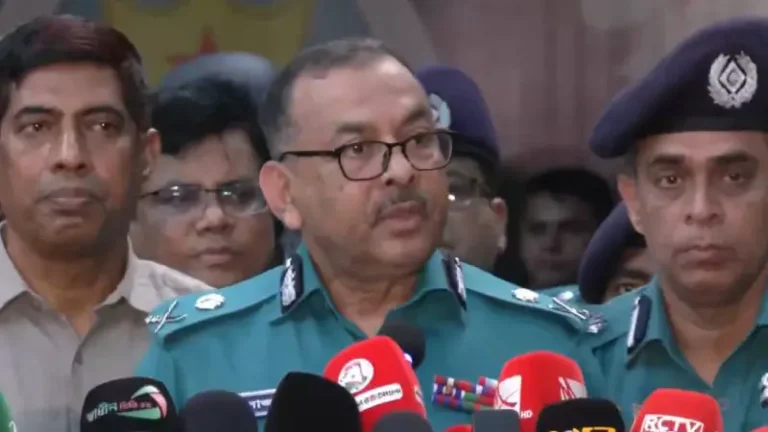 ডাকসু নির্বাচন ঘিরে ২ হাজারের বেশি পুলিশ মোতায়েন: ডিএমপি কমিশনার