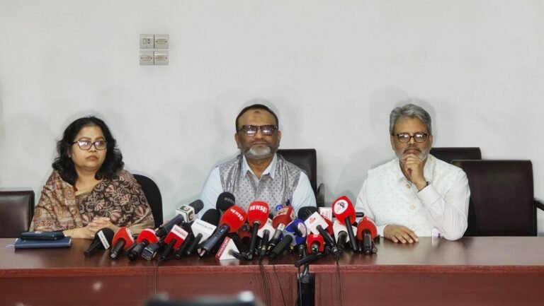 ডাকসু নির্বাচনকে ঘিরে সর্বাত্মক প্রস্তুতি: ঢাবি ভিসি