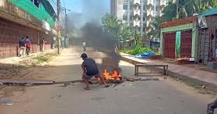 খাগড়াছড়িতে অবরোধ স্থগিত করল জুম্ম ছাত্র-জনতা