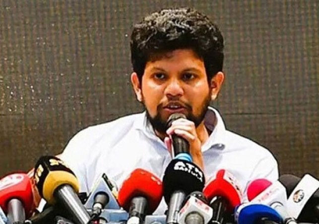 বিএনপি-জামায়াত পদ নিয়ে কারাকারি করেছে: তথ্য উপদেষ্টা