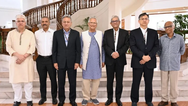 জাতীয় নির্বাচন ঘিরে প্রধান উপদেষ্টা ড. ইউনূসের সঙ্গে বিএনপির গুরুত্বপূর্ণ বৈঠক