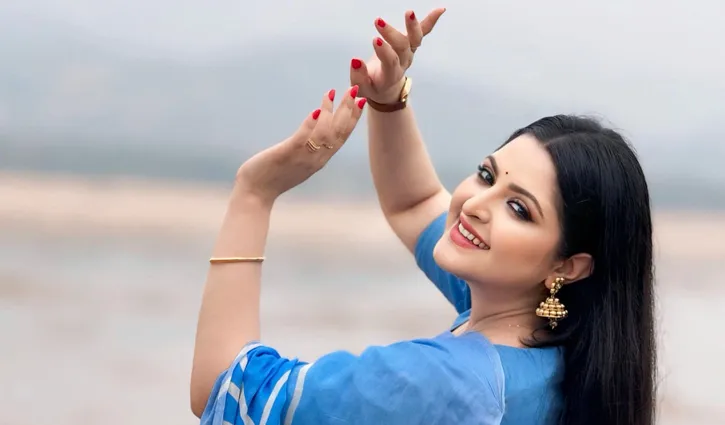 ব্যক্তিগত জীবনও সাহসের গল্প : পরীমণি