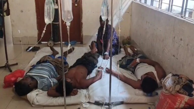 মহিপুরে বরফ কল থেকে অ্যামোনিয়া গ্যাস ছড়িয়ে ২০ জন অসুস্থ