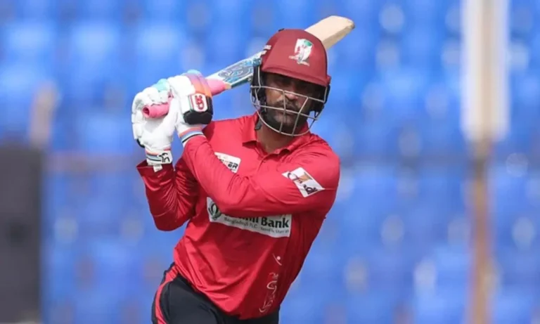 তামিম ফিরছেন বিপিএলে, বরিশালের জার্সিতেই মাঠে নামার সম্ভাবনা