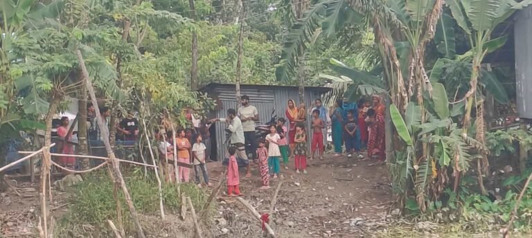 পটুয়াখালীর দুমকিতে মা ইলিশ রক্ষার অভিযানে জেলেদের হামলা