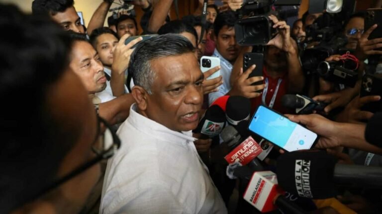 আবারও বিসিবি সভাপতি বুলবুল, সহ-সভাপতি ফারুক