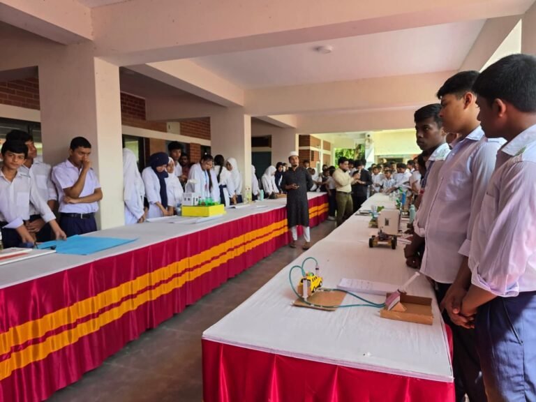 পবিপ্রবিতে উৎসবমুখর আন্তঃসৃজনী বিজ্ঞান মেলা অনুষ্ঠিত