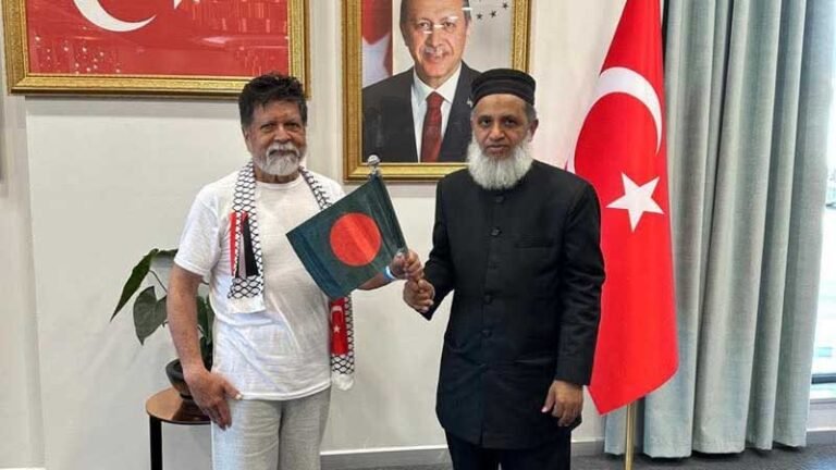 ইসরায়েলি কারাগার থেকে মুক্ত শহিদুল আলম, পৌঁছেছেন তুরস্কে