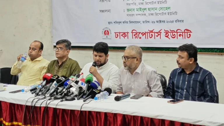 নভেম্বরে বন্ধ হচ্ছে অন্তর্বর্তী সরকারের কার্যক্রম: তথ্য উপদেষ্টা