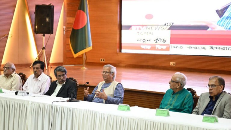 ফেব্রুয়ারিতেই নির্বাচন, কোনো ছাড় নয় — প্রধান উপদেষ্টা ড. ইউনূস