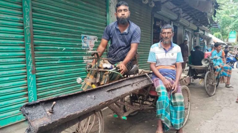 ইন্দুরকানীতে সরকারি পুলের বিম বিক্রির সময় দুইজন আটক