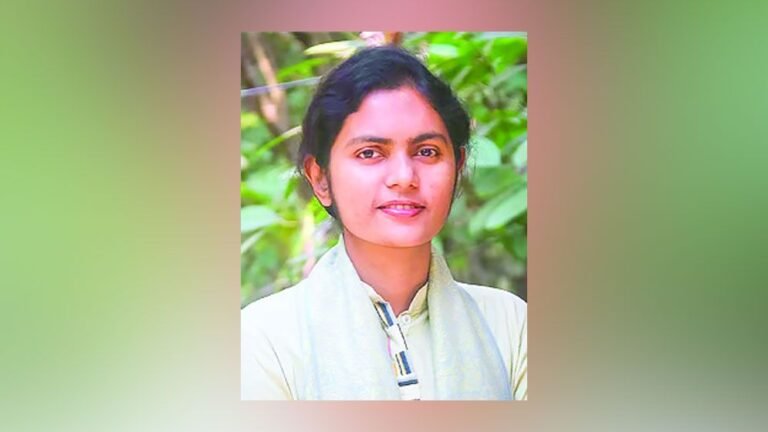 বরিশাল-৫ আসনে প্রার্থী ডা. মনীষা চক্রবর্ত্তী