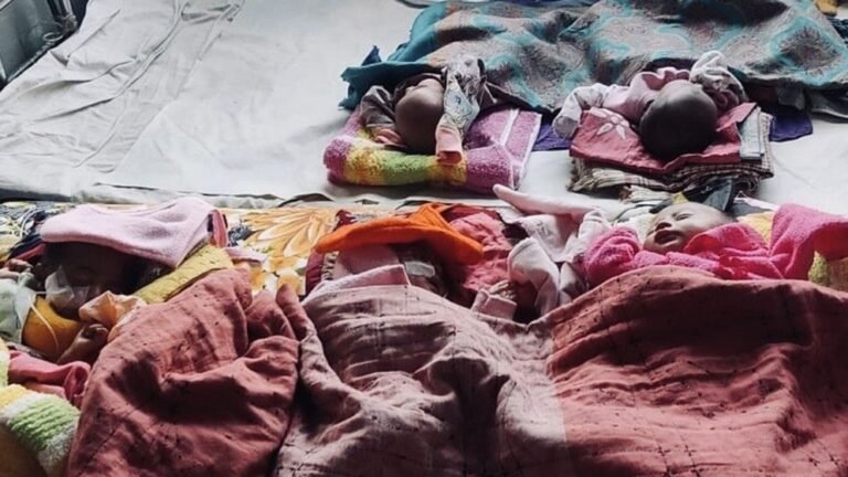 বরিশালে একসঙ্গে জন্ম নেওয়া পাঁচ নবজাতক অসুস্থ, শেবাচিমে ভর্তি