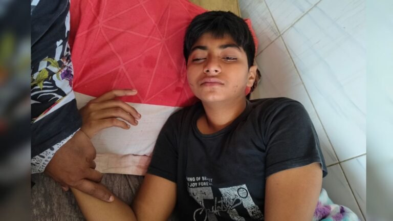 ভোলার চরফ্যাশনে হাত-পা বাঁধা মাদ্রাসাছাত্র উদ্ধার, হাসপাতালে ভর্তি