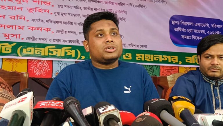 হাসনাত আব্দুল্লাহ: জুলাই সনদ বাস্তবায়নের আদেশ দিতে হবে ড. মুহাম্মদ ইউনুসকে