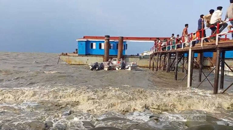 বঙ্গোপসাগরে লঘুচাপ, উপকূলে বাড়ছে জোয়ারের উচ্চতা