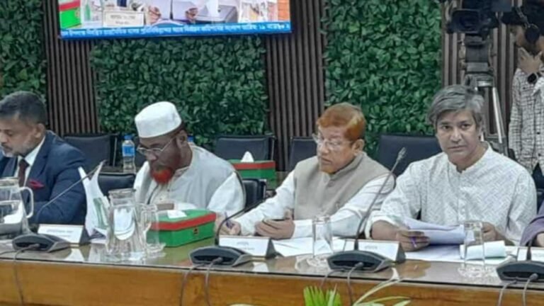 প্রতি ভোটকেন্দ্রে পাঁচজন সেনাসদস্য চায় জামায়াত