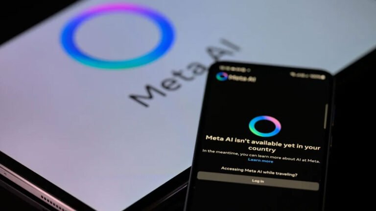 আপনার ফোনের ছবিতেও নজর রাখছে ফেসবুকের নতুন এআই!