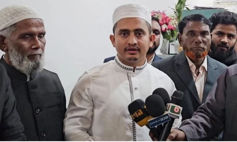 ভারত যদি শেখ হাসিনাকে ফেরত না দেয় তাহলে তাদের  মন্তব্য গুরুত্বহীন: সারজিস আলম