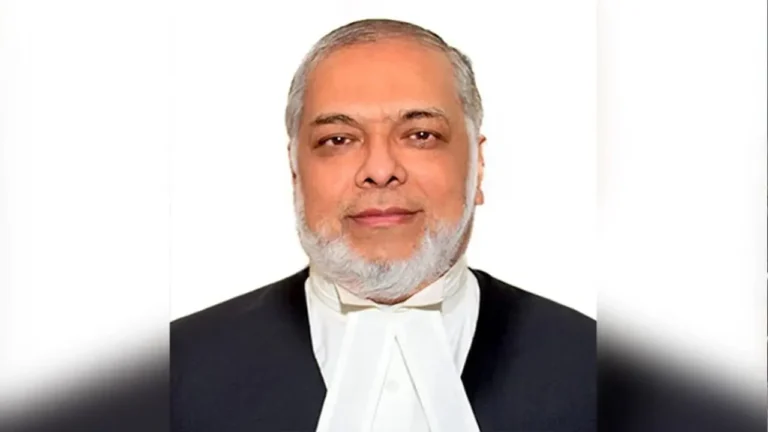 আজ শপথ নিচ্ছেন নতুন প্রধান বিচারপতি