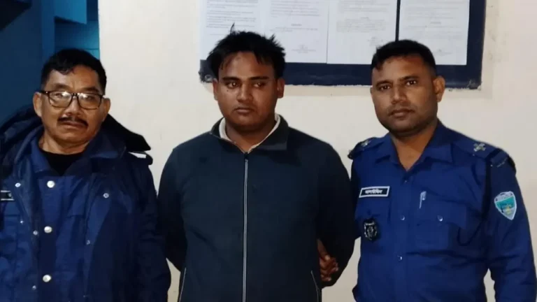 হাতিয়ায় নির্বাচনী হুমকি: প্রধান অভিযুক্ত অমি আটক