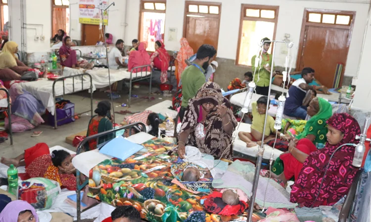 বরিশালে শীতে বাড়ছে শিশুদের ঠান্ডাজনিত রোগ, হাসপাতালে রোগীর চাপ বেড়েছে