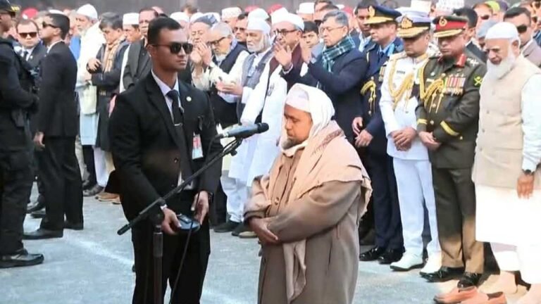 জনস্রোতে শেষ বিদায়