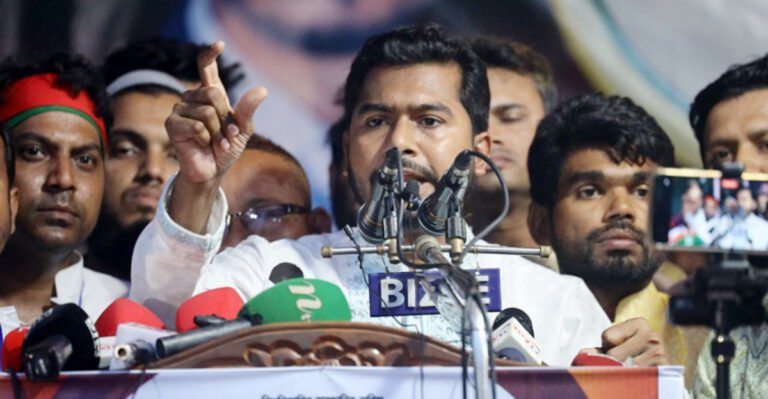 ধৈর্যের বার্তা নুরের, সহিংসতার রাজনীতি চান না