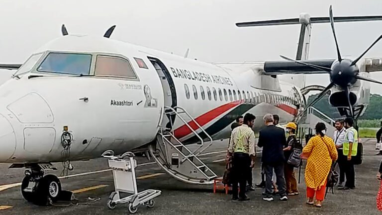 ঢাকা-বরিশাল আকাশপথে সংকট, সপ্তাহে মাত্র দুই দিনের ফ্লাইটে যাত্রীদের ভোগান্তি