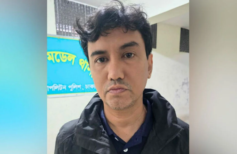 স্কুলে শিশু নির্যাতনের ঘটনায়‘শারমিন একাডেমি’ ব্যবস্থাপক গ্রেফতার