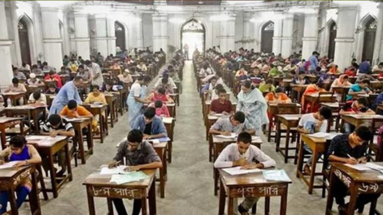ভুল প্রশ্নে এসএসসি পরীক্ষা, উজিরপুরে দুই দায়িত্বশীলের অব্যাহতি
