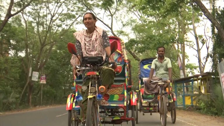 রিকশার হ্যান্ডেলে জীবন, হেলেনার অদম্য লড়াই