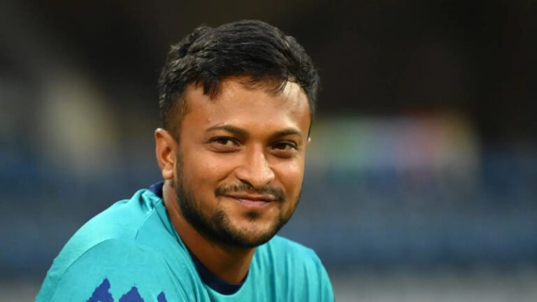 বিশ্বকাপ মিসে ক্ষোভ সাকিবের, কাঠগড়ায় অন্তর্বর্তী সরকার